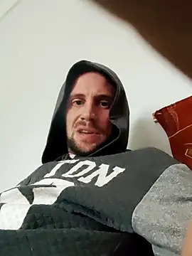 Snapshot of Rejtelmesest chatting on 28, 1, 2025 Rejtelmesest online show from 28, 1, 2025