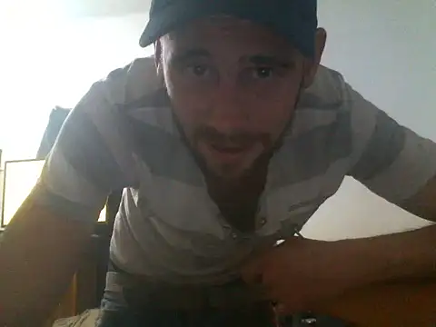 Snapshot of Rejtelmesest chatting on 22, 2, 2025 Rejtelmesest online show from 22, 2, 2025