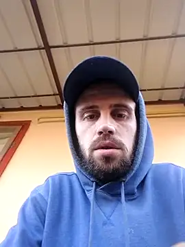 Snapshot of Rejtelmesest chatting on 1, 3, 2025 Rejtelmesest online show from 1, 3, 2025