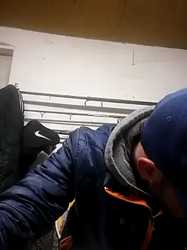 Snapshot of Rejtelmesest chatting on 13, 3, 2025 Rejtelmesest online show from 13, 3, 2025