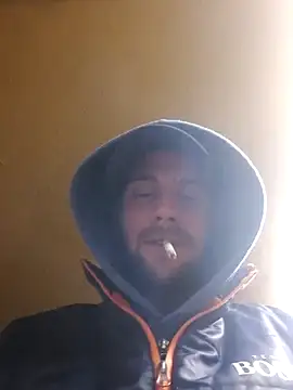 Snapshot of Rejtelmesest chatting on 17, 3, 2025 Rejtelmesest online show from 17, 3, 2025