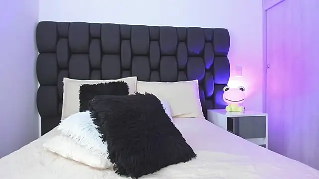 Cristel Boom online show from 10, 1, 2025