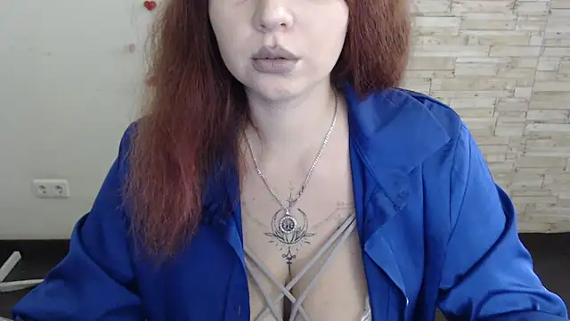 Lizzy Love online show from 25, 1, 2025