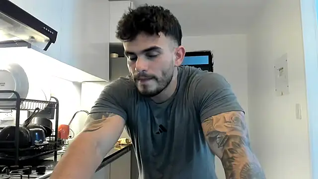 Ricardogo19 online show from 5, 12, 2025