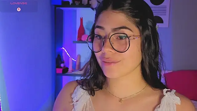 LoaLuxury online show from 27, 2, 2026