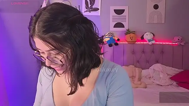 LoaLuxury online show from 9, 4, 2026