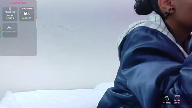 yourcuteneighbourr online show from 13, 11, 2025