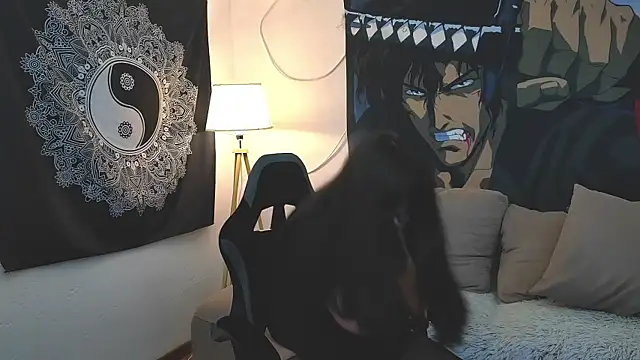 LeyaKan online show from 3, 2, 2025