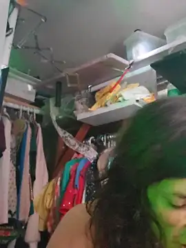 gurlnips online show from 9, 1, 2026