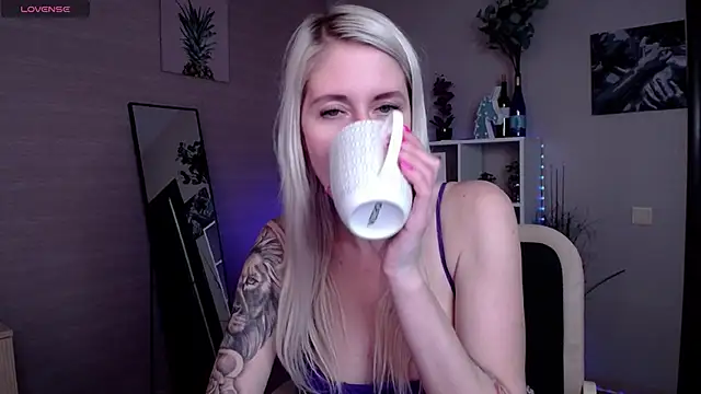 Mermaid N online show from 21, 2, 2025