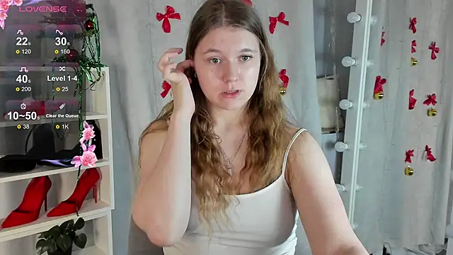 Rebecca Kelly online show from 20, 12, 2024