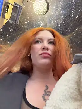 Liv Fay online show from 10, 2, 2026