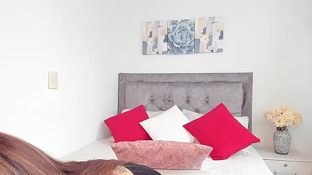 DarlinJones online show from 22, 2, 2025