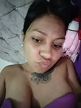 Tiphanydirty3 online show from 22, 5, 2026