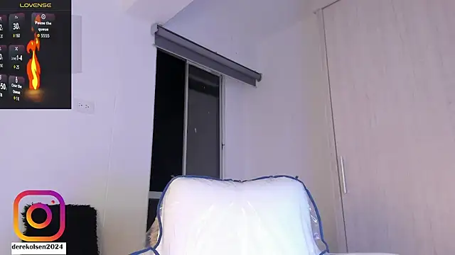 Snapshot of DerekOlsen chatting on 25, 5, 2026 DerekOlsen online show from 25, 5, 2026
