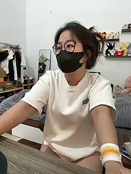 Jenni nana online show from 23, 3, 2025