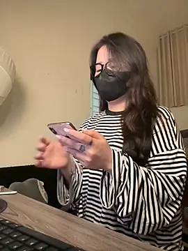 Snapshot of Jenni_nana chatting on 22, 12, 2025 Jenni nana online show from 22, 12, 2025