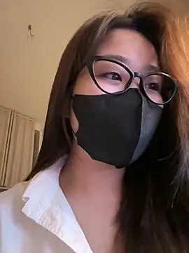 Jenni nana online show from 5, 4, 2026