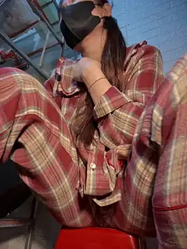 Tina 995 online show from 11, 3, 2025