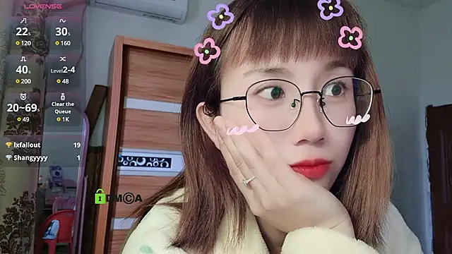 Lili 666 online show from 7, 3, 2025