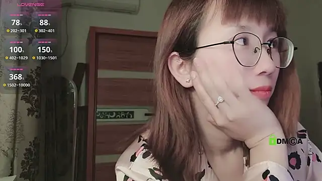 Lili 666 online show from 12, 3, 2025