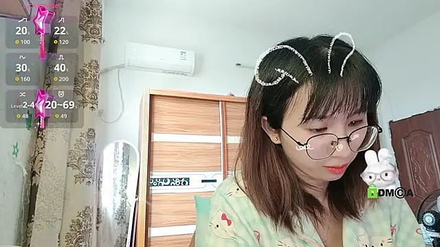 Lili 666 online show from 28, 10, 2025