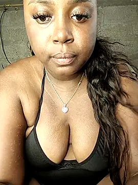 Chleo   online show from 14, 2, 2025