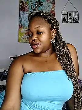 Snapshot of Sexymamibo chatting on 14, 11, 2025 Sexymamibo online show from 14, 11, 2025