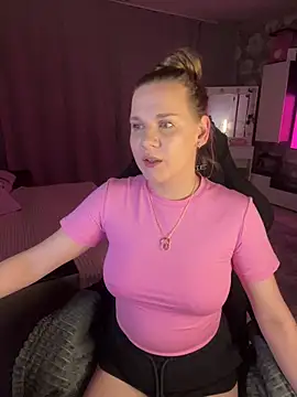 Snapshot of Lexi_noah chatting on 7, 5, 2026 Lexi noah online show from 7, 5, 2026