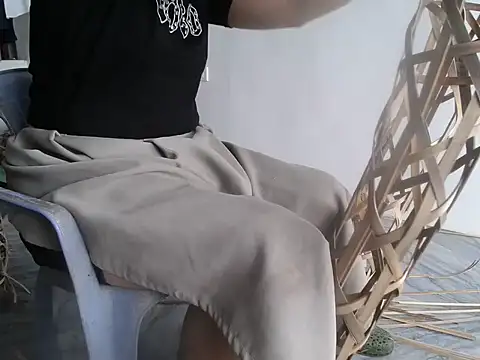 Snapshot of nolame18xxx chatting on 22, 10, 2025 nolame18xxx online show from 22, 10, 2025