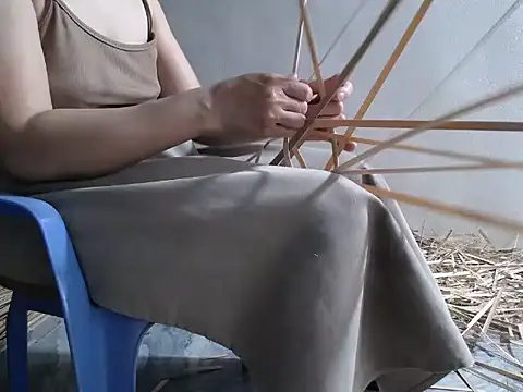 nolame18xxx online show from 9, 4, 2026