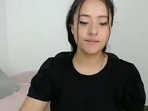 Snapshot of jjulietha95 chatting on 12, 12, 2024 jjulietha95 online show from 12, 12, 2024