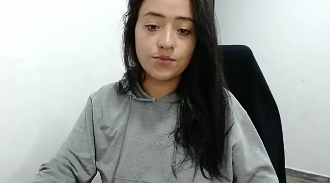 Snapshot of jjulietha95 chatting on 23, 1, 2025 jjulietha95 online show from 23, 1, 2025