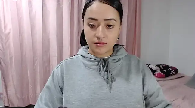 Snapshot of jjulietha95 chatting on 17, 2, 2025 jjulietha95 online show from 17, 2, 2025