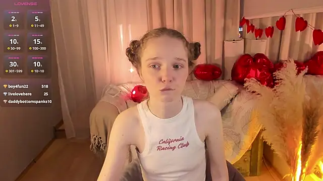  Rose Charming  online show from 14, 2, 2025