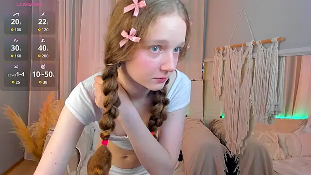  Rose Charming  online show from 13, 9, 2025