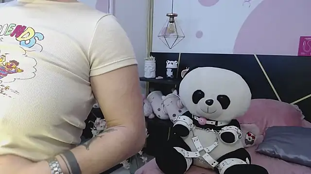 DanniAbbey online show from 25, 10, 2025