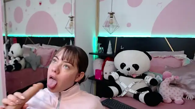 DanniAbbey online show from 21, 12, 2025