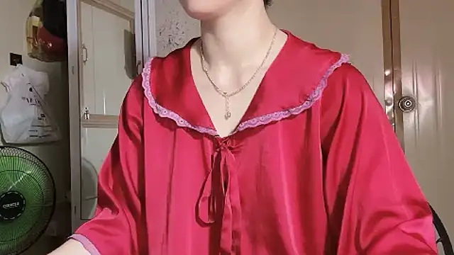 LinhChi 9x online show from 15, 4, 2026