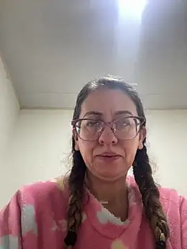 Snapshot of miss_hanna07 chatting on 28, 3, 2026 miss hanna07 online show from 28, 3, 2026