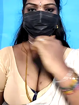 Snapshot of mayaa2u chatting on 10, 4, 2026 mayaa2u online show from 10, 4, 2026