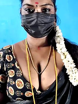 Snapshot of mayaa2u chatting on 8, 5, 2026 mayaa2u online show from 8, 5, 2026