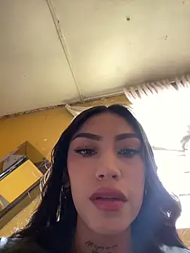 Effy Bonny online show from 8, 2, 2025