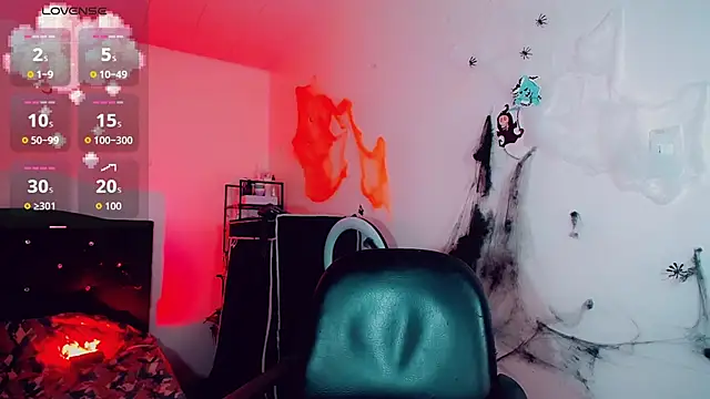 Kendall hornyy online show from 4, 11, 2025