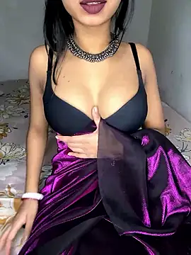 Snapshot of Hot-sexy222 chatting on 2, 12, 2024 Hot-sexy222 online show from 2, 12, 2024