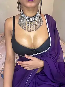 Snapshot of Hot-sexy222 chatting on 19, 12, 2024 Hot-sexy222 online show from 19, 12, 2024