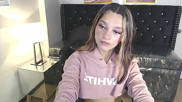 Laurita b online show from 15, 1, 2025