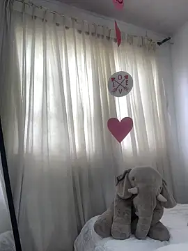 sofia xxx1 online show from 16, 2, 2025