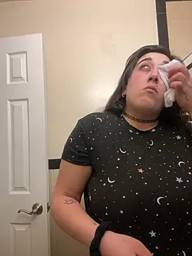 ThicBunz online show from 5, 3, 2025