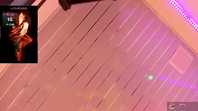 staacy37 online show from 16, 10, 2025